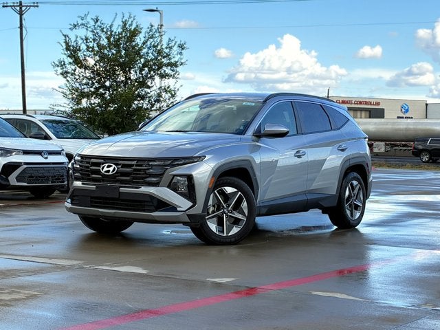 Shimmering Silver 2025 Hyundai Tucson SUV / Crossover All-Wheel Drive Automatic