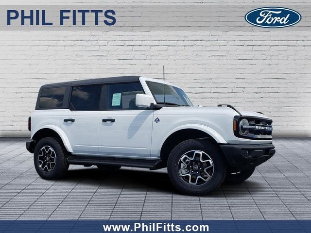 Oxford White 2026 Ford Bronco Outer Banks 4-Door 4WD SUV / Crossover Four-Wheel Drive Automatic
