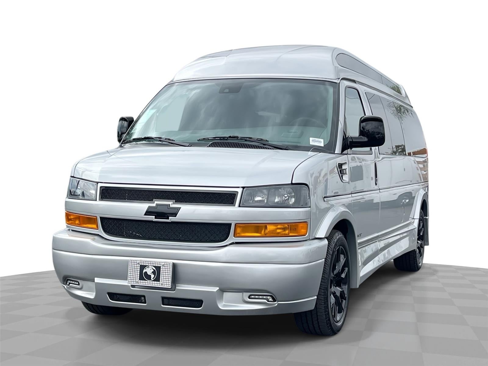 Silver Ice Metallic 2026 Chevrolet Express Cargo Van Rear-Wheel Drive Automatic