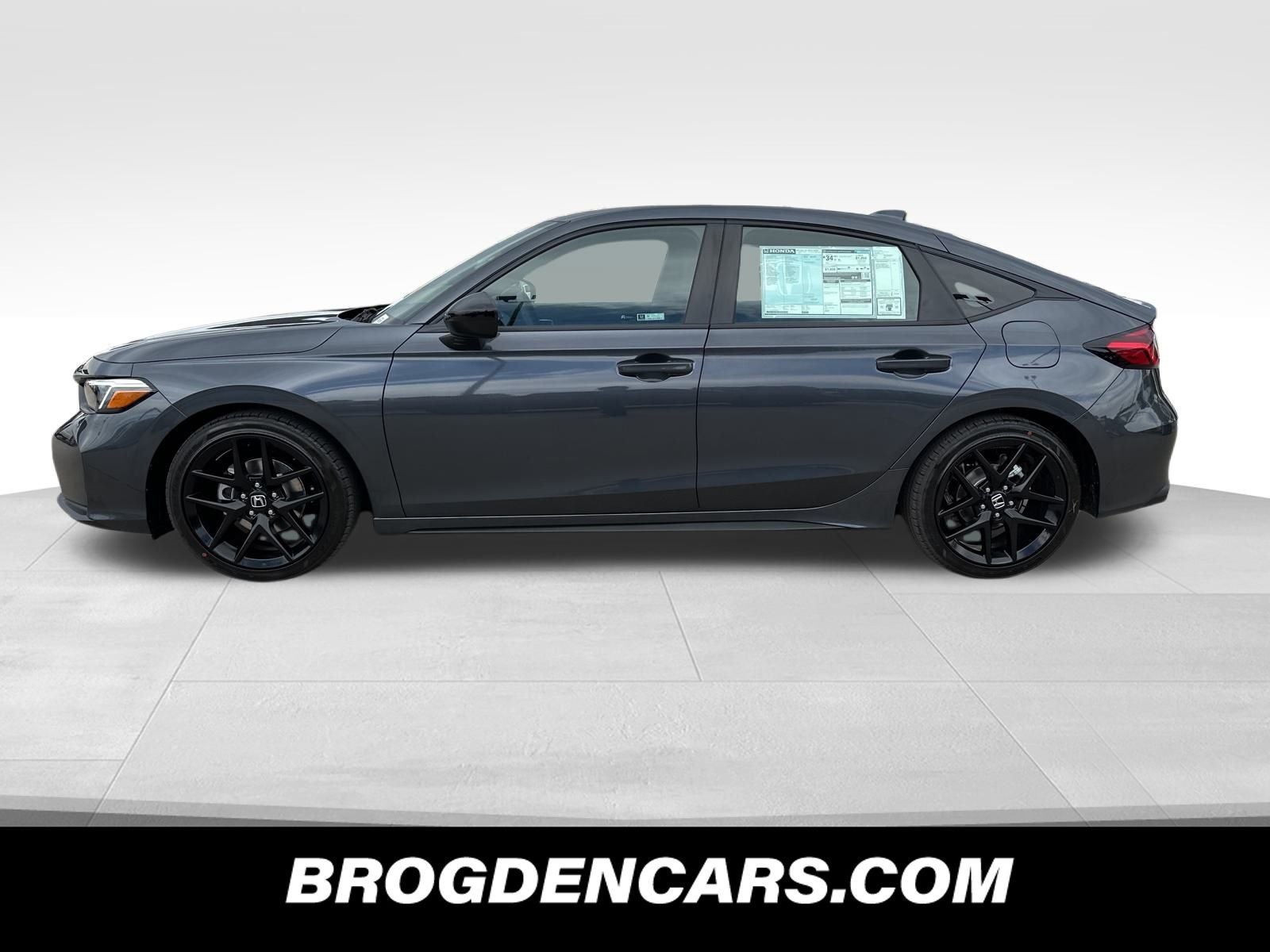 View vehicle photo 6