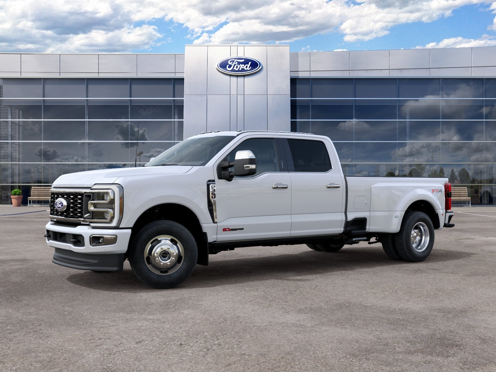 Star White Metallic Tri-Coat 2027 Ford F-350 Super Duty Pickup Truck Four-Wheel Drive Automatic