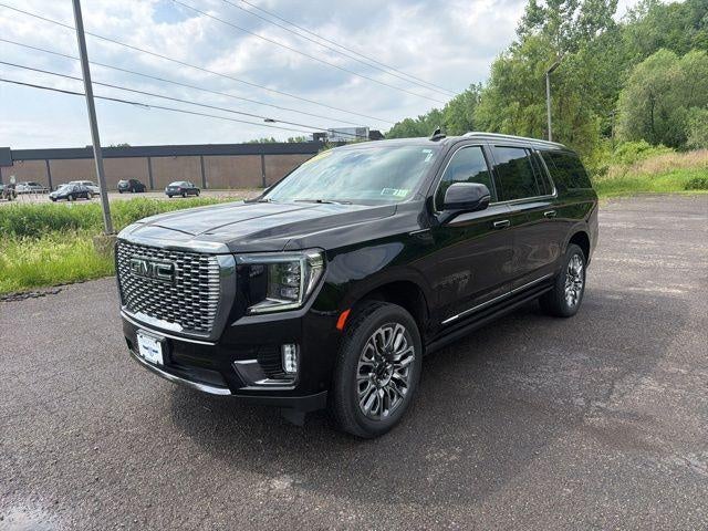  2024 GMC Yukon XL Denali Ultimate 4WD   
