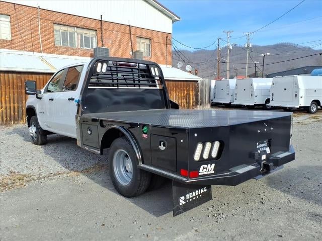 View vehicle photo 3