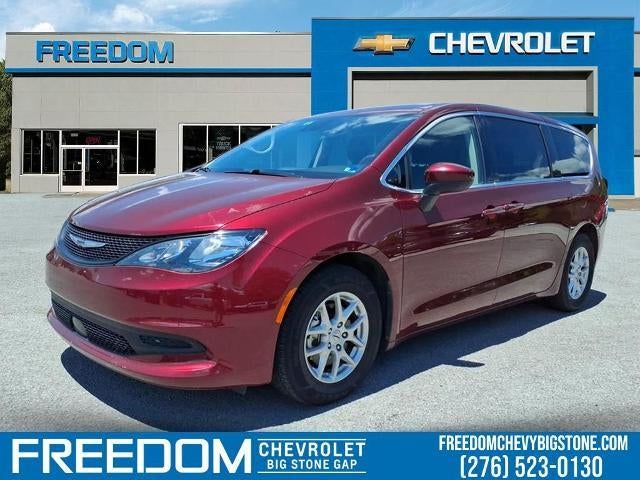  2023 Chrysler Voyager LX FWD   