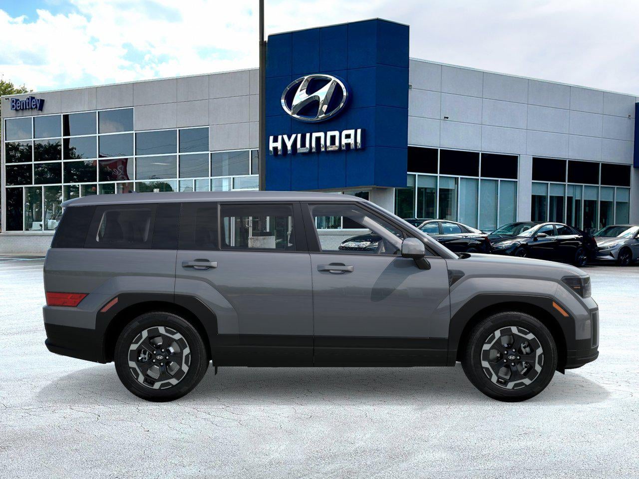 View vehicle photo 7