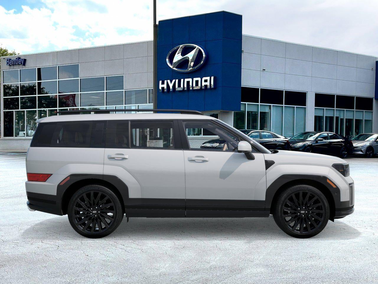 View vehicle photo 7