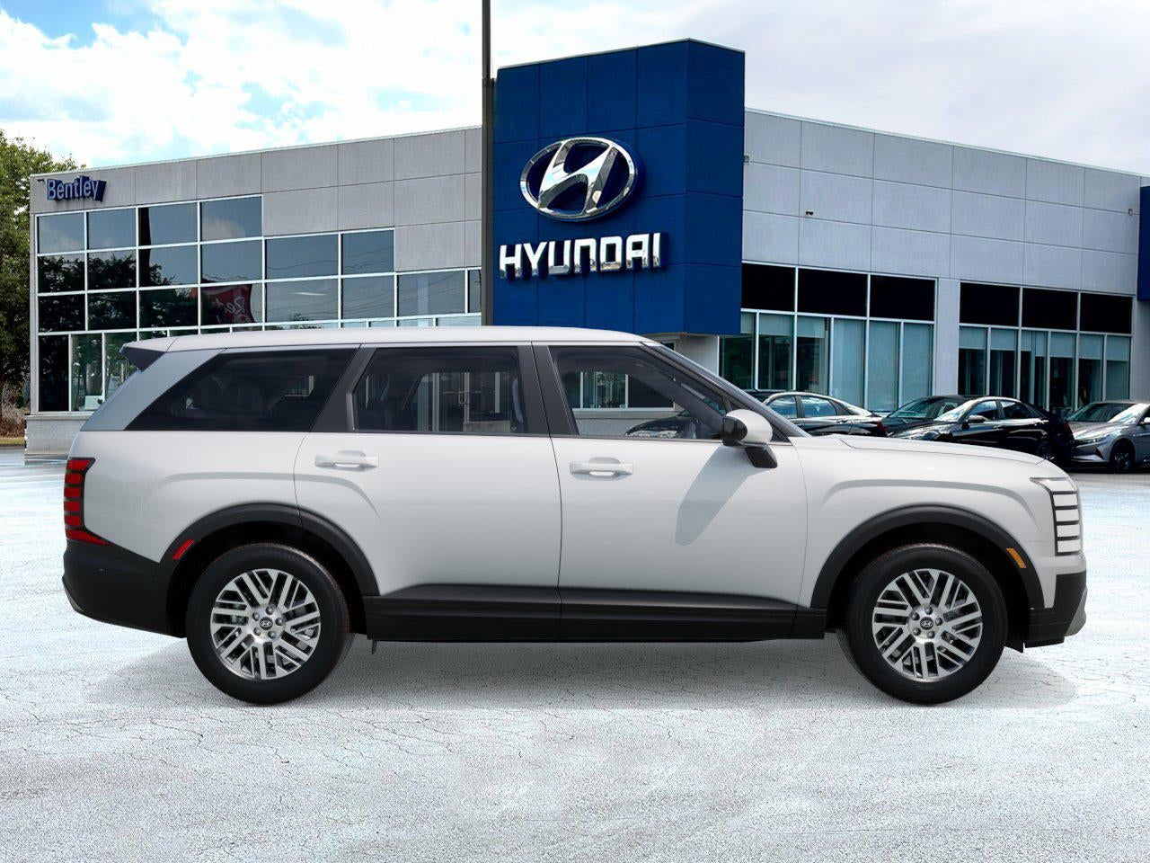 View vehicle photo 7