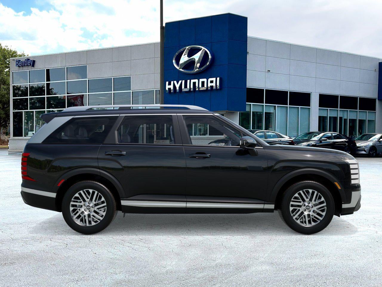 View vehicle photo 7