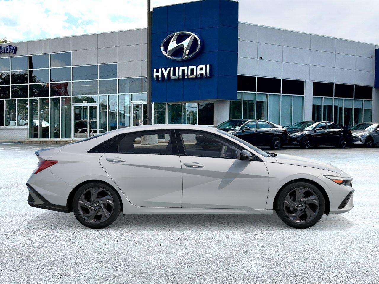 View vehicle photo 7