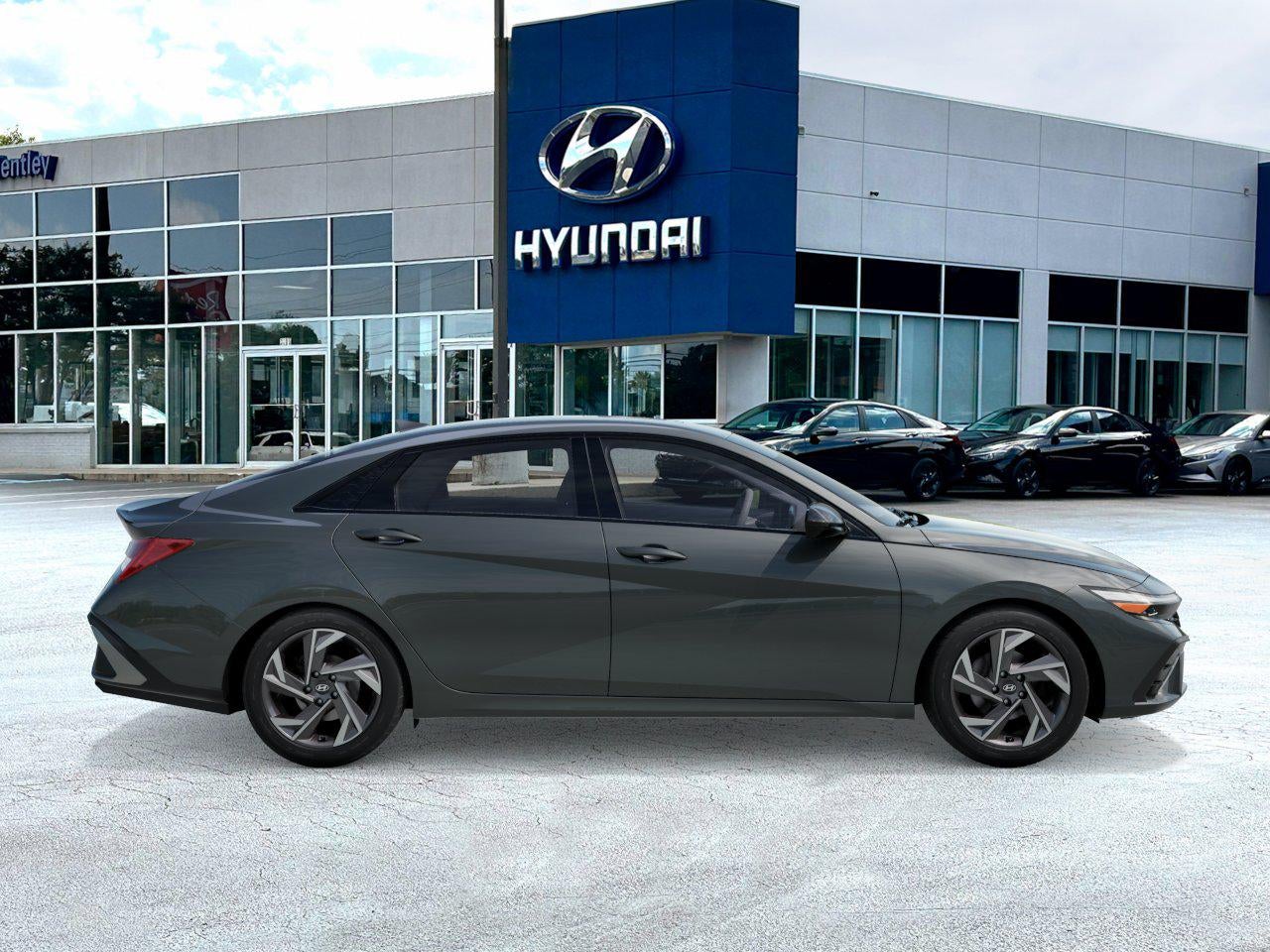 View vehicle photo 7