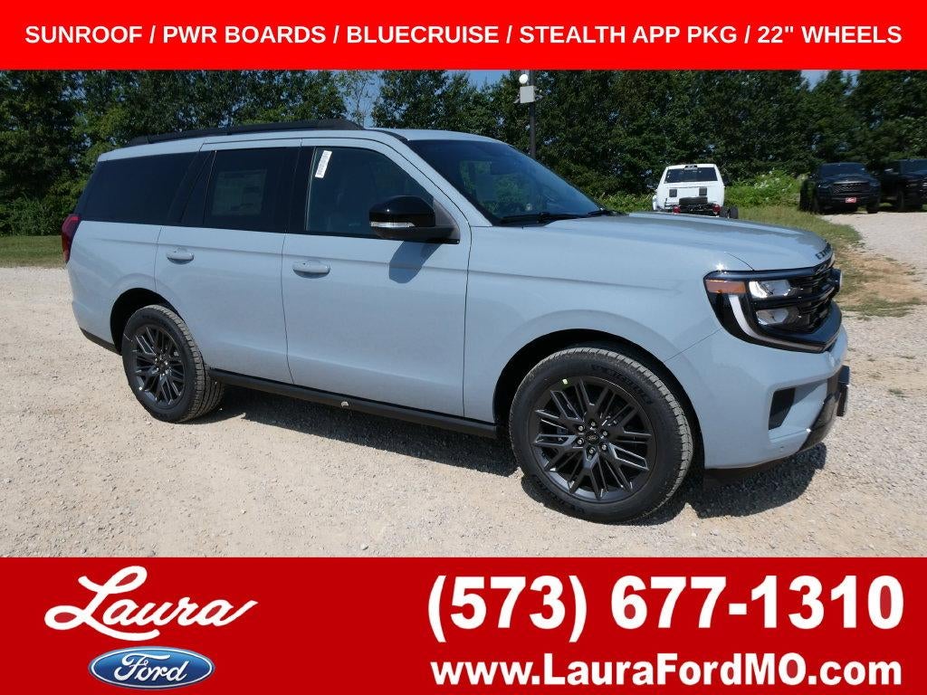 Glacier Gray Metallic Tri Coat 2027 Ford Expedition SUV / Crossover Four-Wheel Drive Automatic