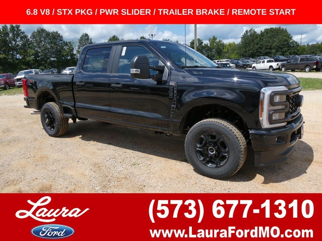 Agate Black Metallic 2026 Ford F-250 Super Duty Pickup Truck Four-Wheel Drive Automatic