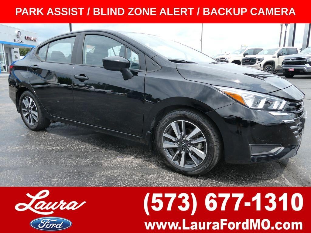 Super Black 2024 Nissan Versa Sedan Front-Wheel Drive Continuously Variable Transmission