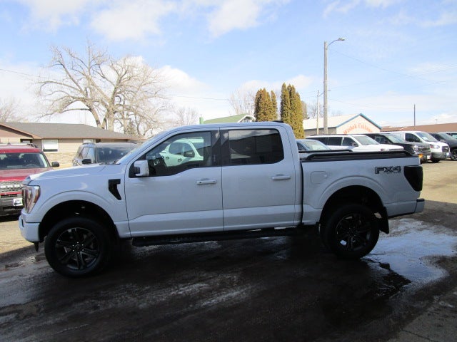 View vehicle photo 5