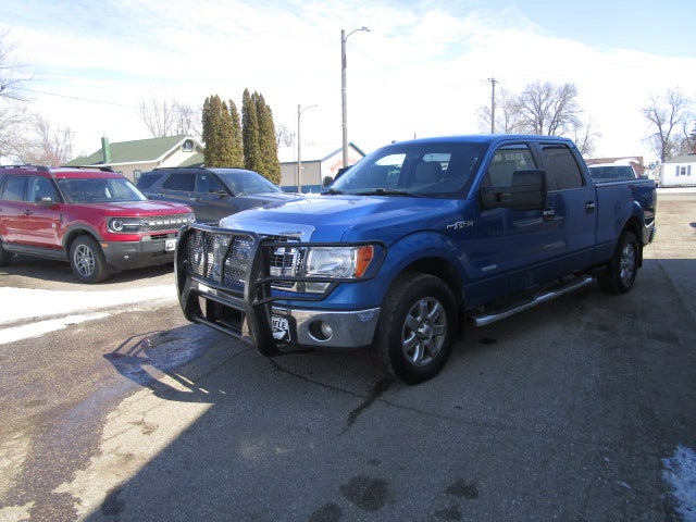 View vehicle photo 3