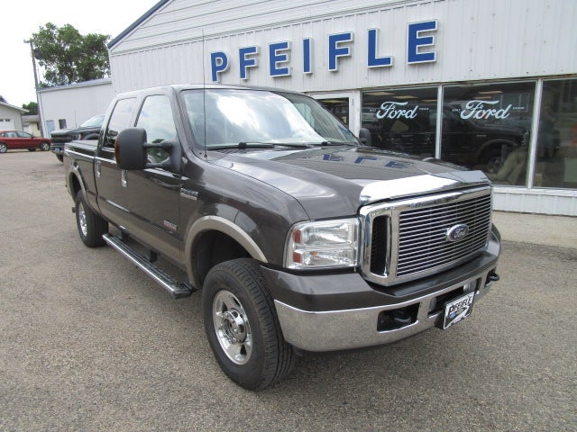  2006 Ford F-250 Super Duty Lariat Crew Cab 4WD   