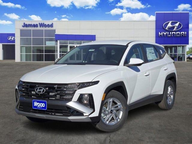 Serenity White Pearl 2026 Hyundai Tucson SE FWD SUV / Crossover Front-Wheel Drive 8-Speed Automatic Overdrive