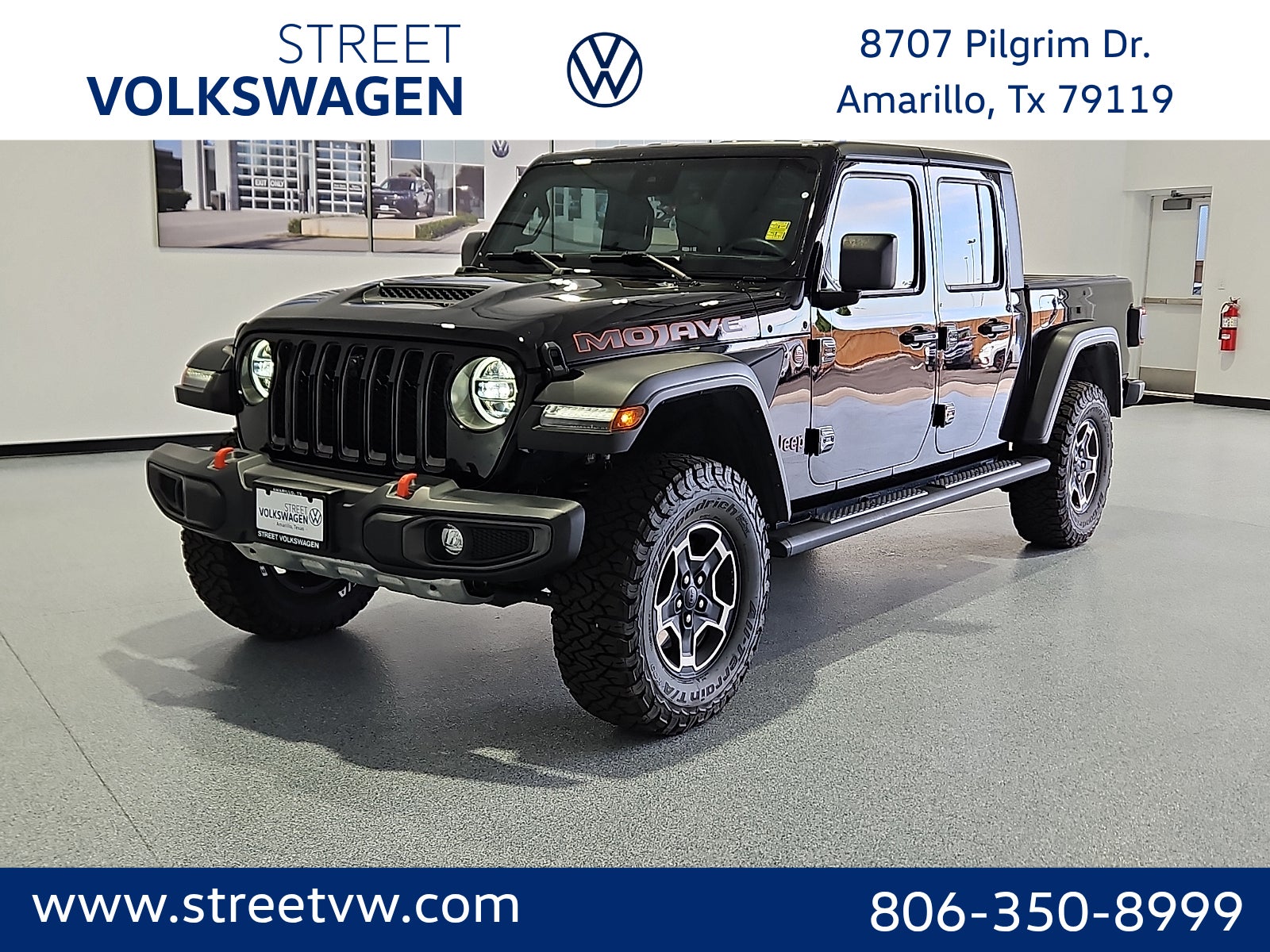 Black Clearcoat 2021 Jeep Gladiator Mojave Crew Cab 4WD Pickup Truck Four-Wheel Drive Automatic