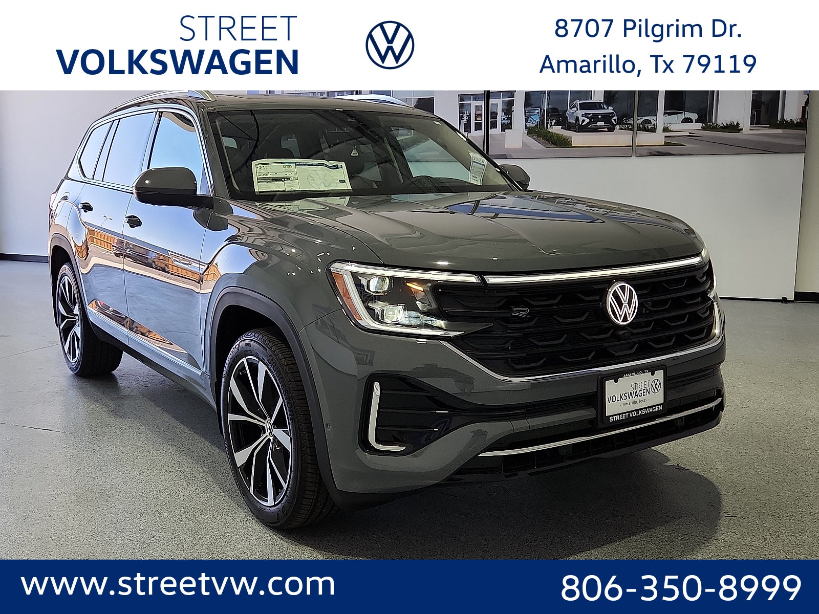 Pure Gray 2026 Volkswagen Atlas SUV / Crossover All-Wheel Drive 8-Speed Automatic