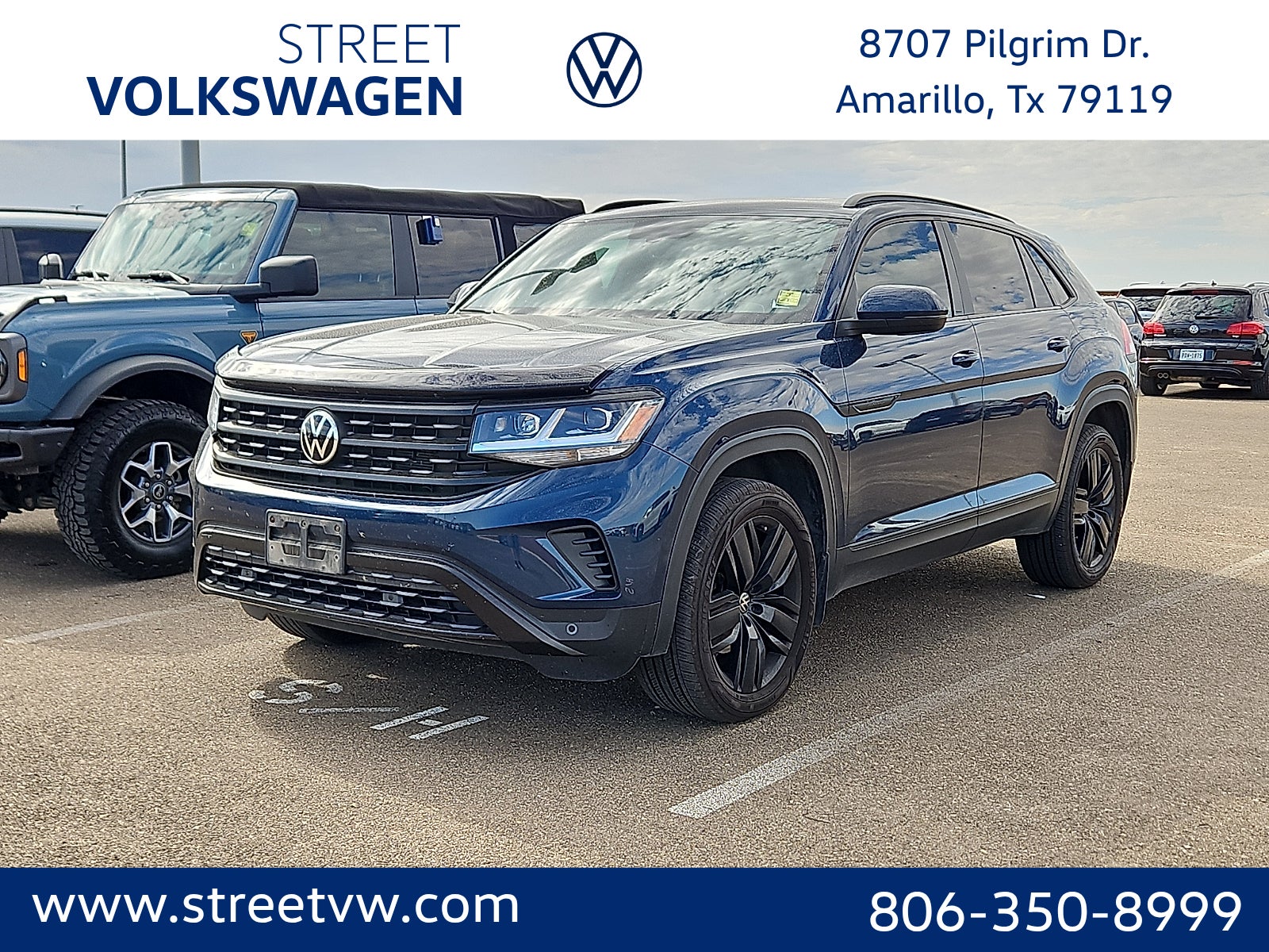 Blue Metallic 2022 Volkswagen Atlas Cross Sport SUV / Crossover Front-Wheel Drive 8-Speed Automatic