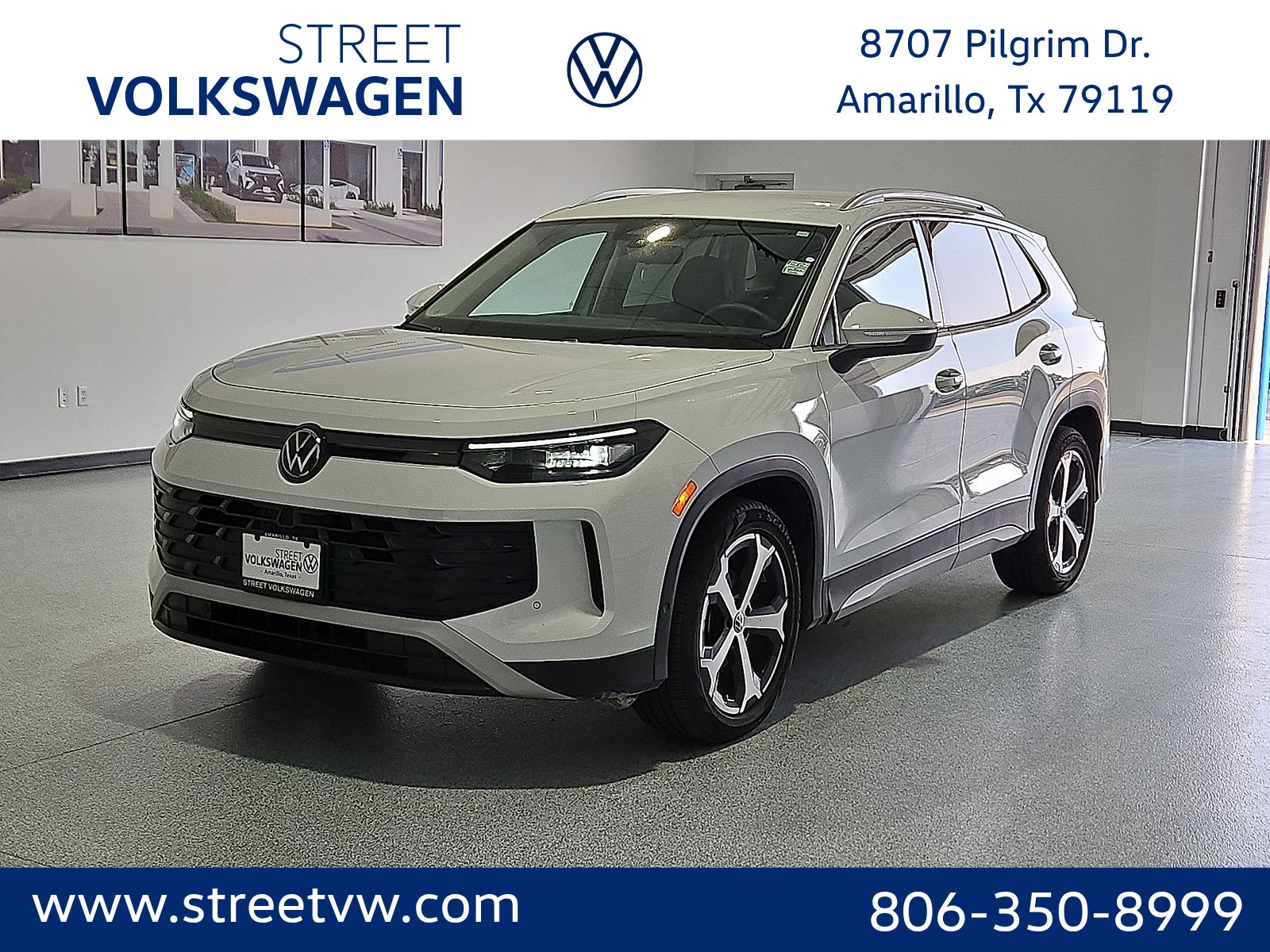 Pure White 2026 Volkswagen Tiguan SUV / Crossover Front-Wheel Drive 8-Speed Automatic