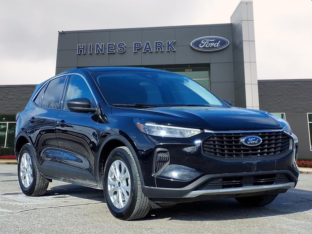 2023 Ford Escape