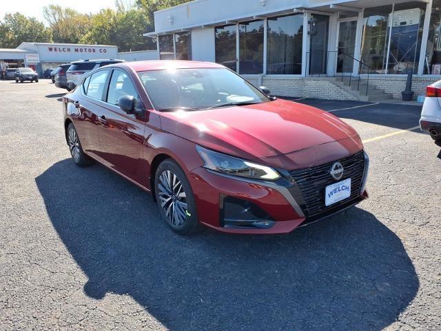Red (Scarlet Ember Tintcoat) 2026 Nissan Altima Sedan Front-Wheel Drive Continuously Variable Transmission