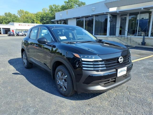 Super Black 2026 Nissan Kicks SUV / Crossover Front-Wheel Drive Continuously Variable Transmission