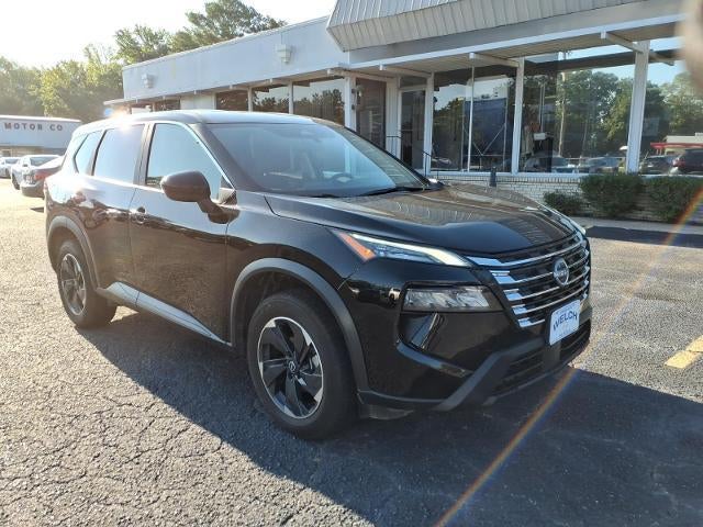  2025 Nissan Rogue SV FWD   