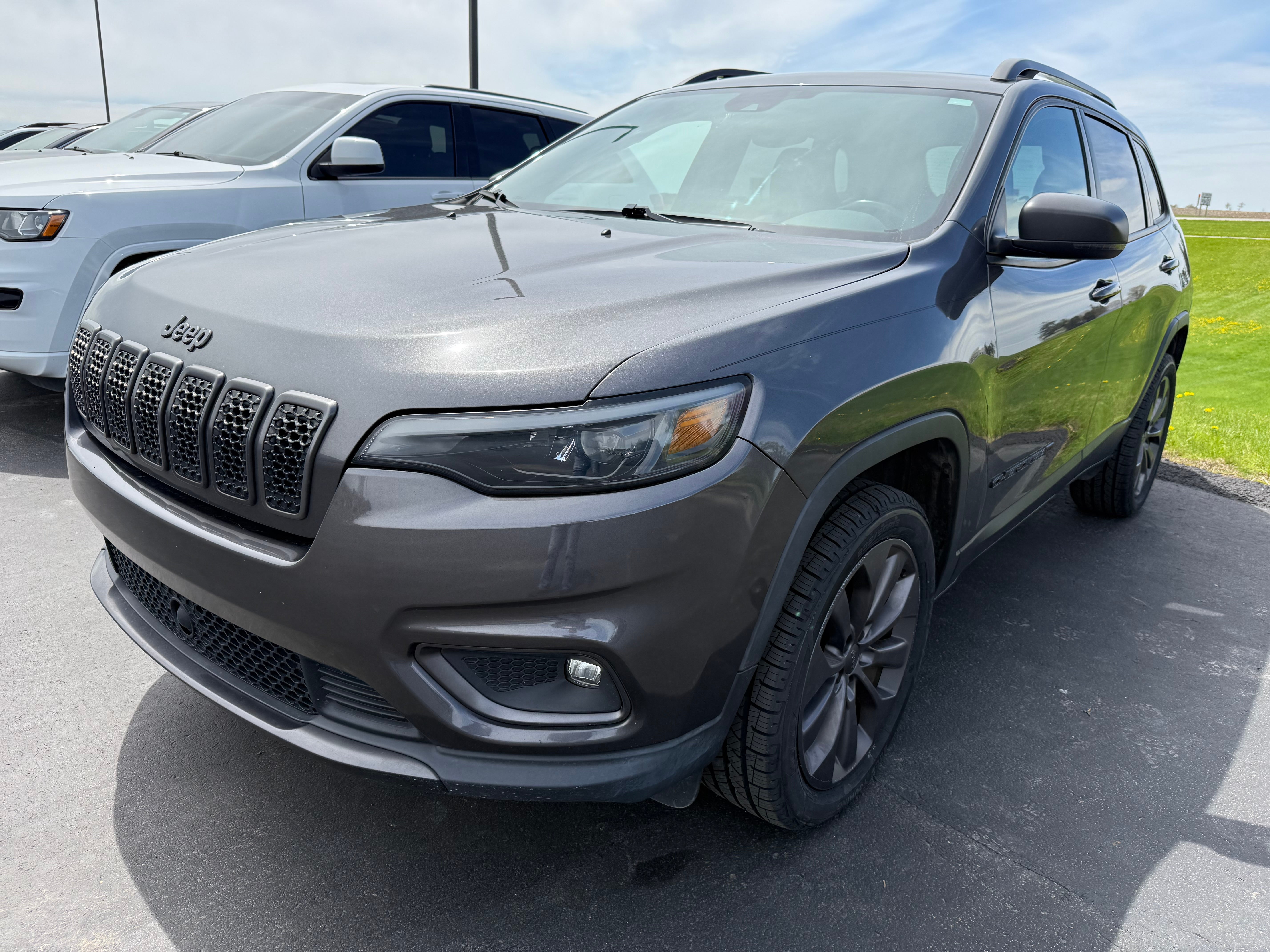 Gray (Granite Crystal Metallic Clearcoat) 2021 Jeep Cherokee 80th Anniversary 4WD SUV / Crossover Four-Wheel Drive Automatic