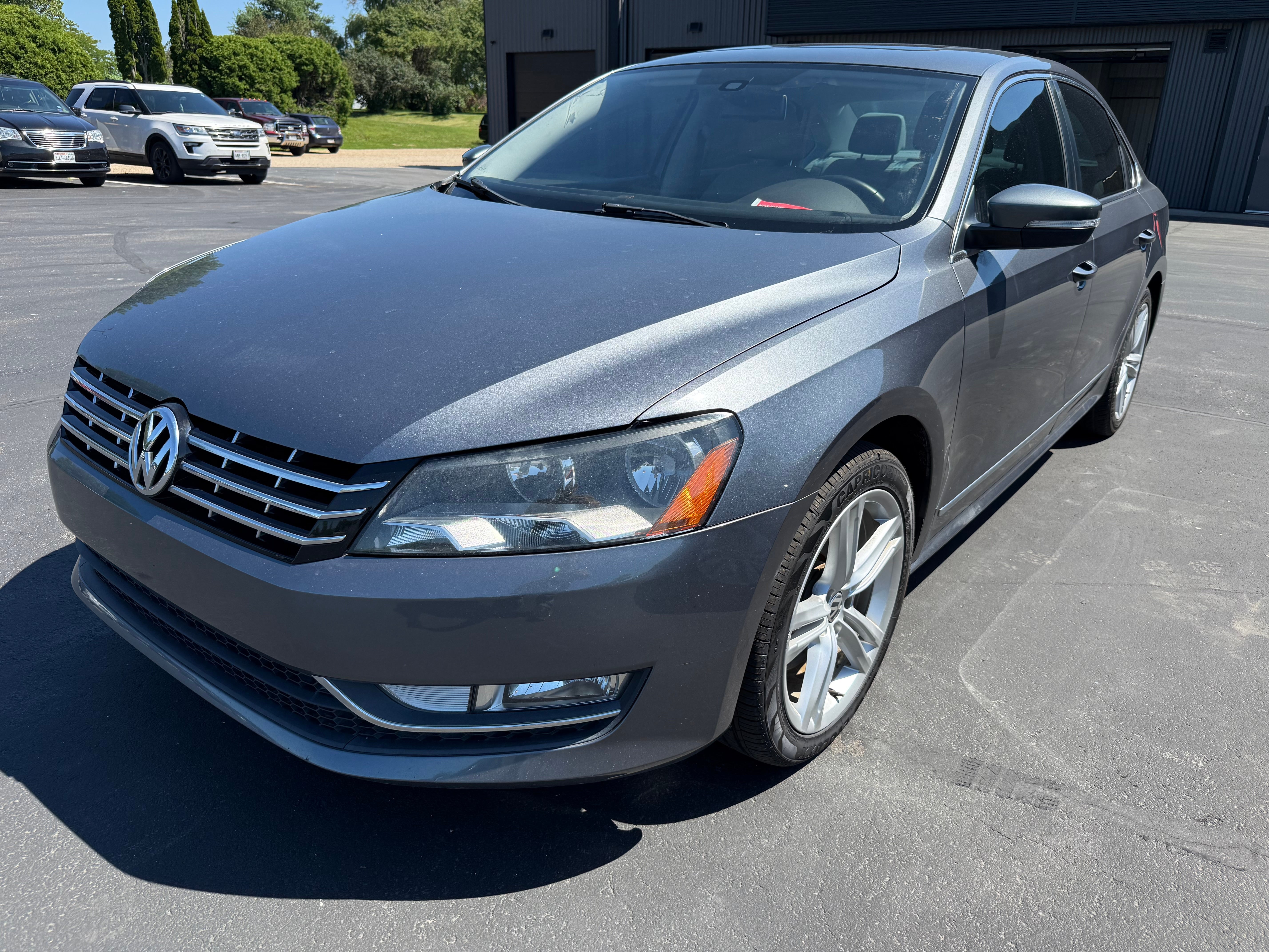  2014 Volkswagen Passat TDI SEL Premium   