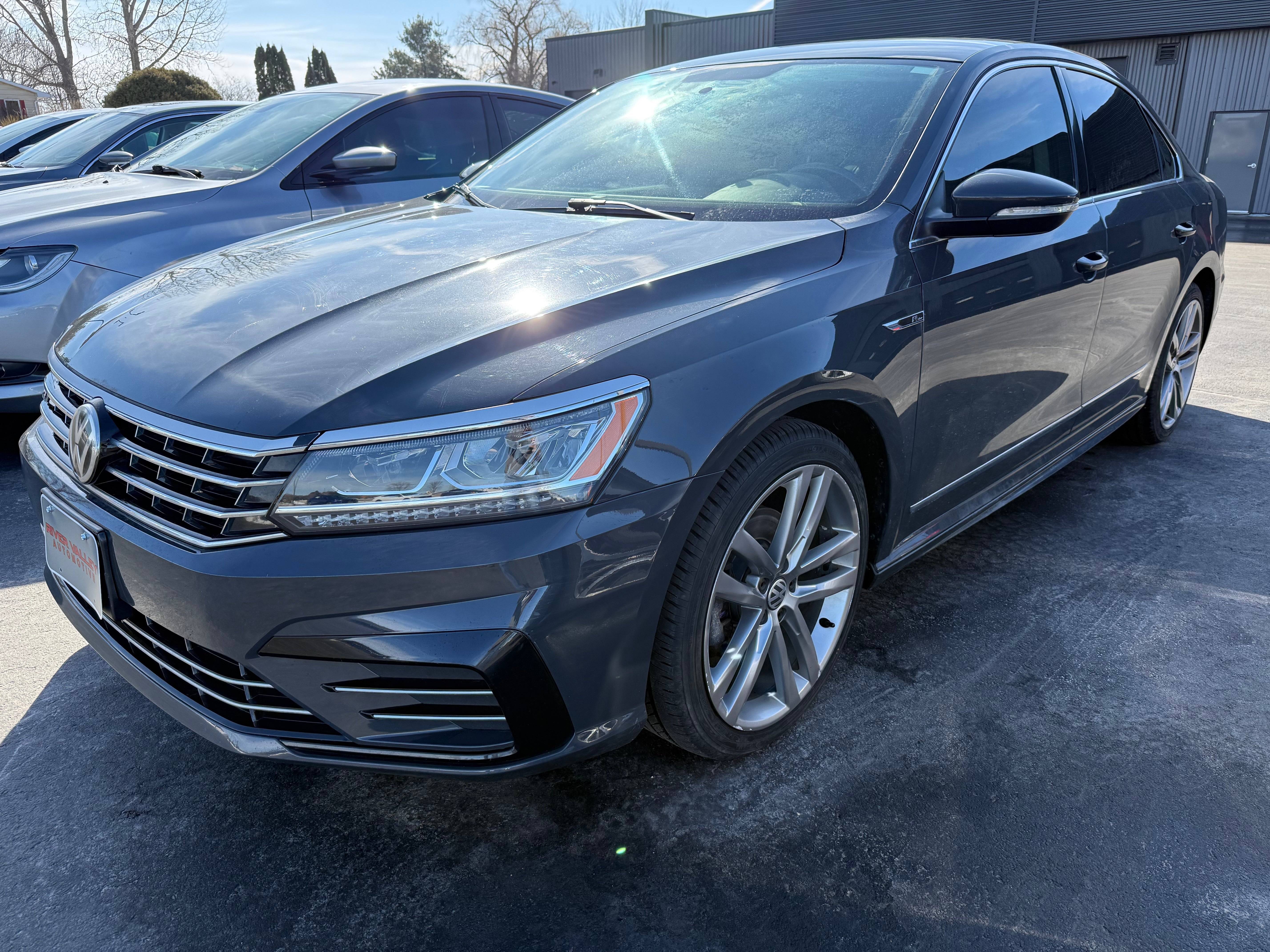 2017 Volkswagen Passat R-Line