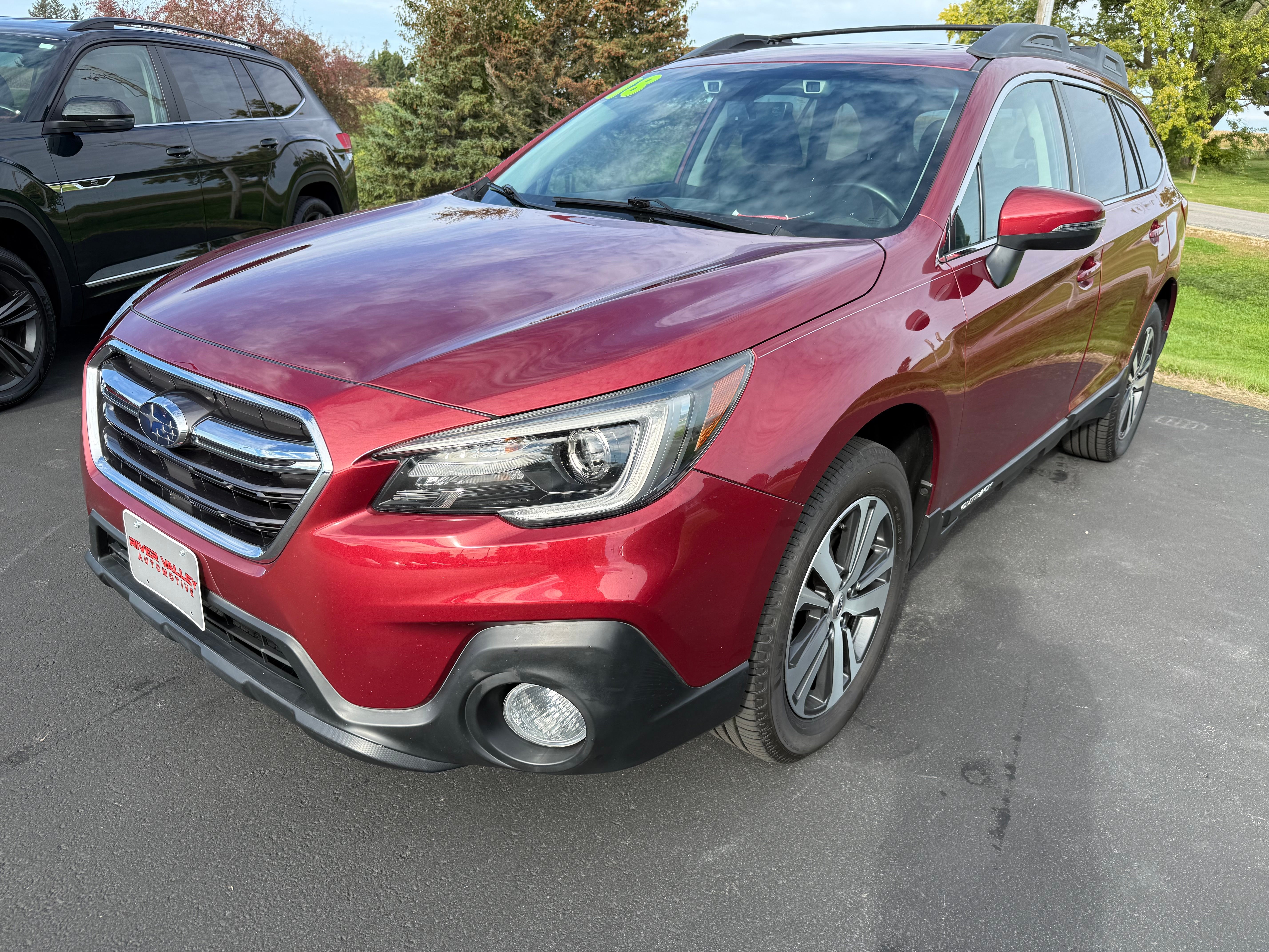 Crimson Red Pearl 2018 Subaru Outback Wagon All-Wheel Drive Continuously Variable Transmission