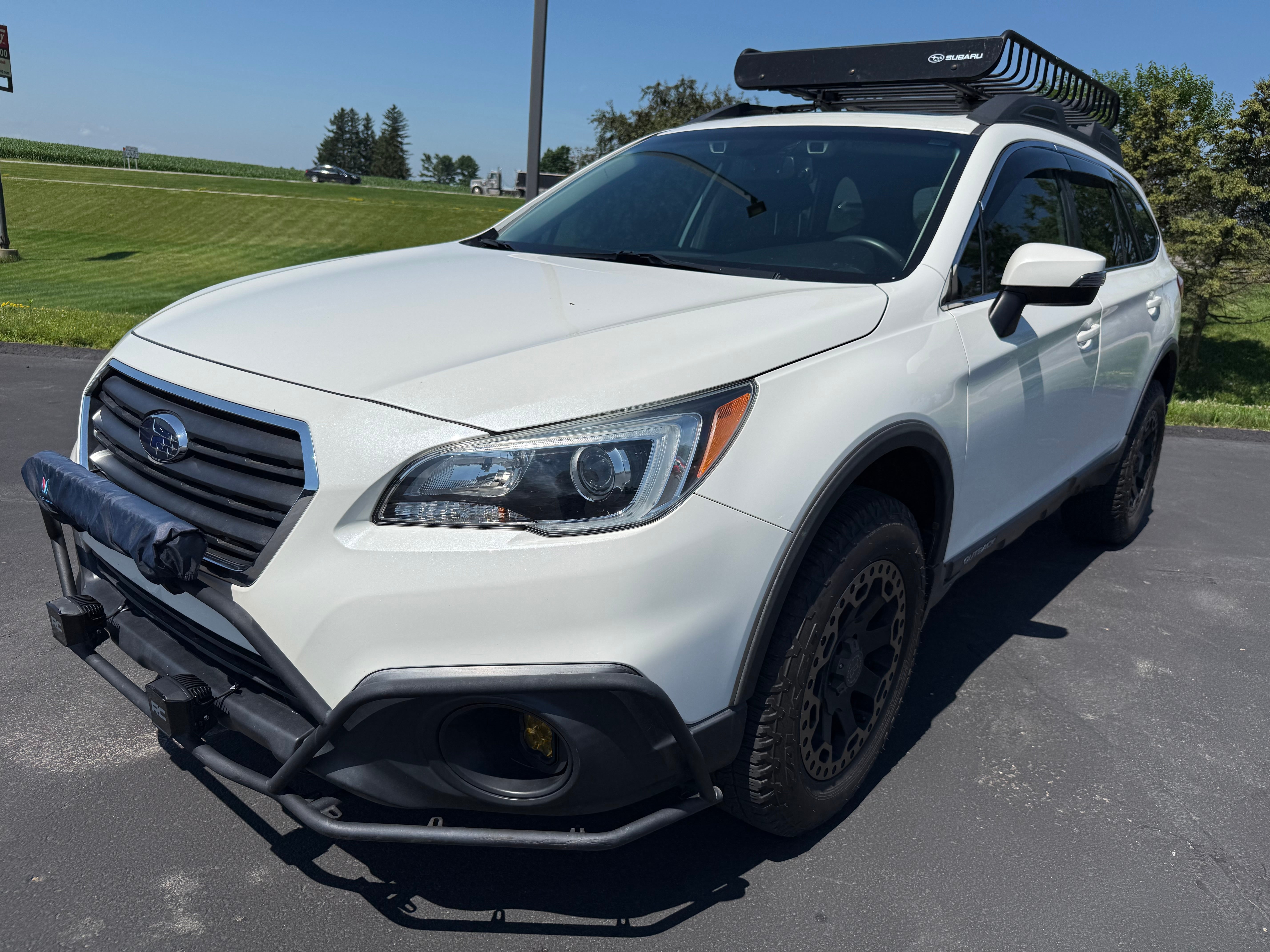2016 Subaru Outback Blanco (Crystal White Pearl) Vagón Tracción en las cuatro ruedas Transmisión variable continua