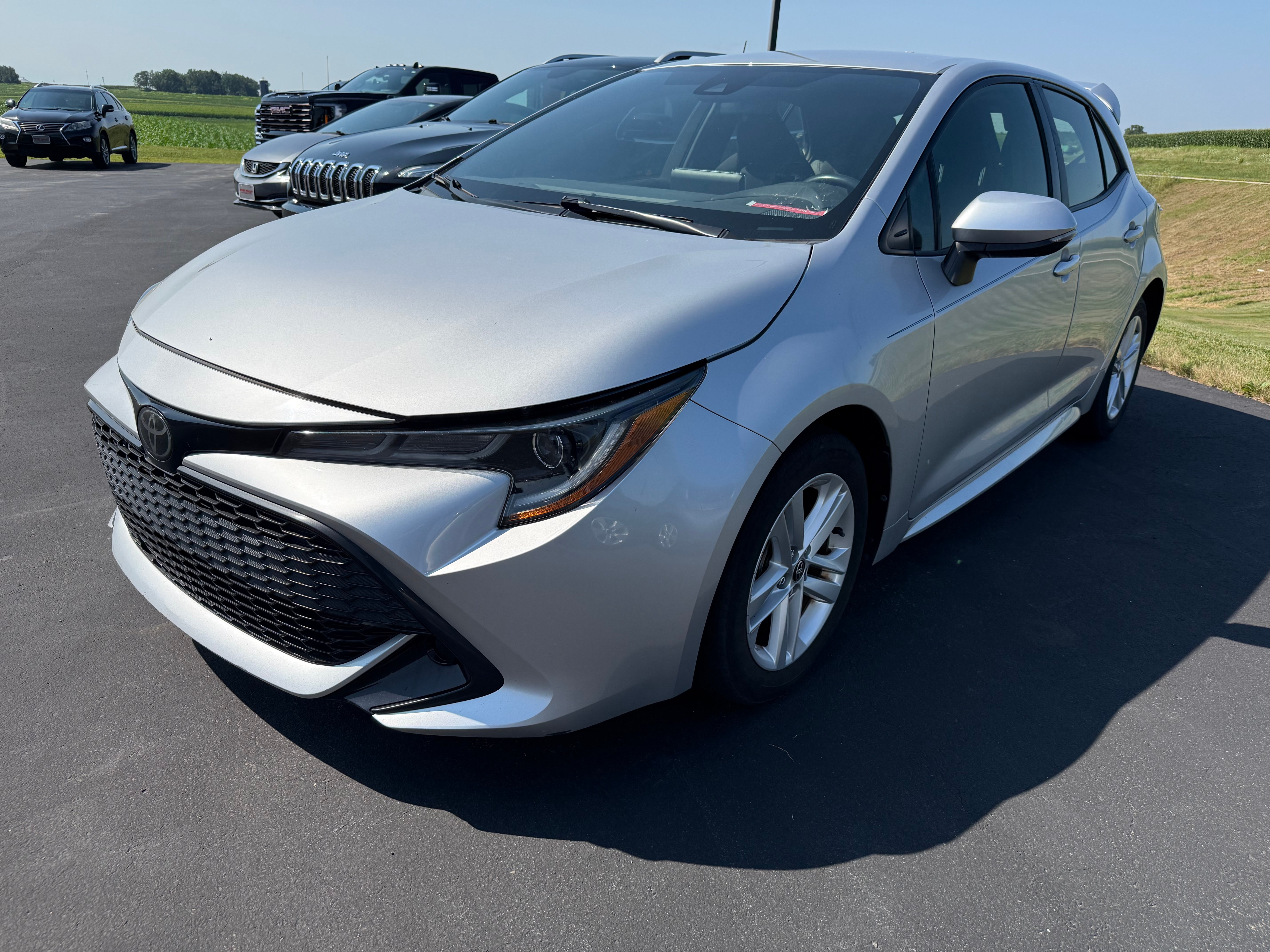 Silver 2019 Toyota Corolla Hatchback Hatchback Front-Wheel Drive Continuously Variable Transmission