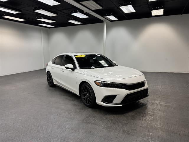 View vehicle photo 7