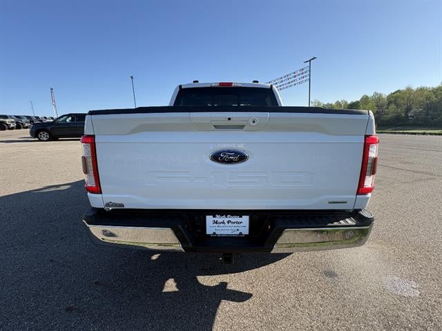 View vehicle photo 4