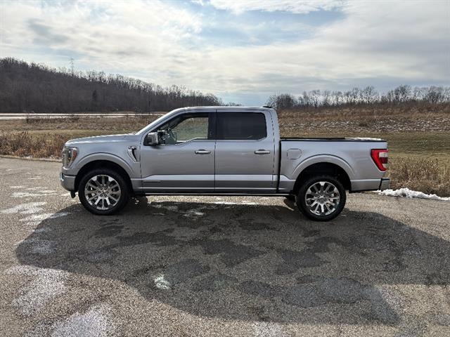 View vehicle photo 2