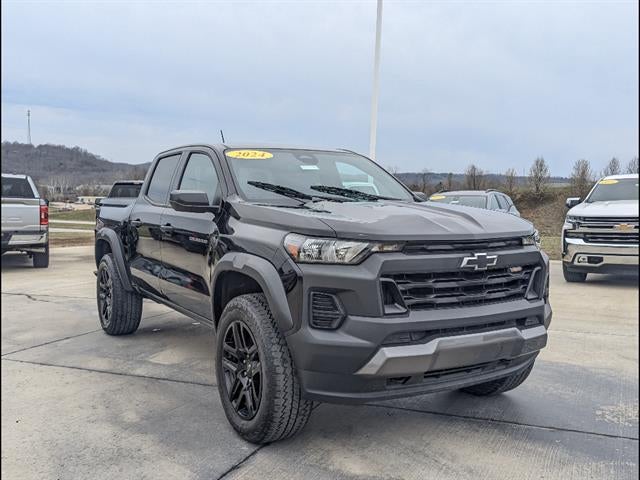 View vehicle photo 5