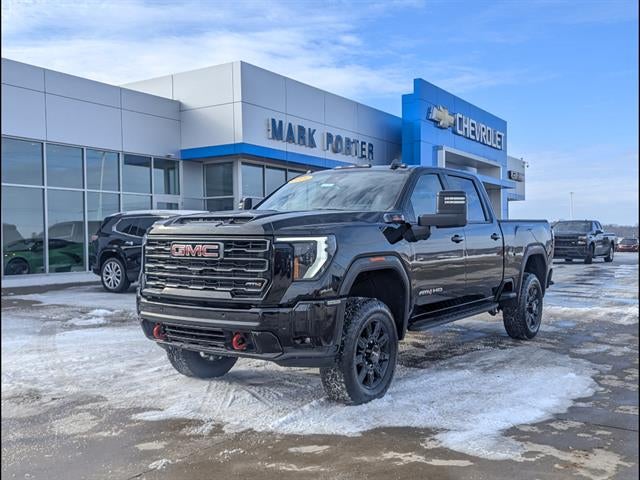 GMC Sierra 2500HD AT4 Crew Cab 4WD