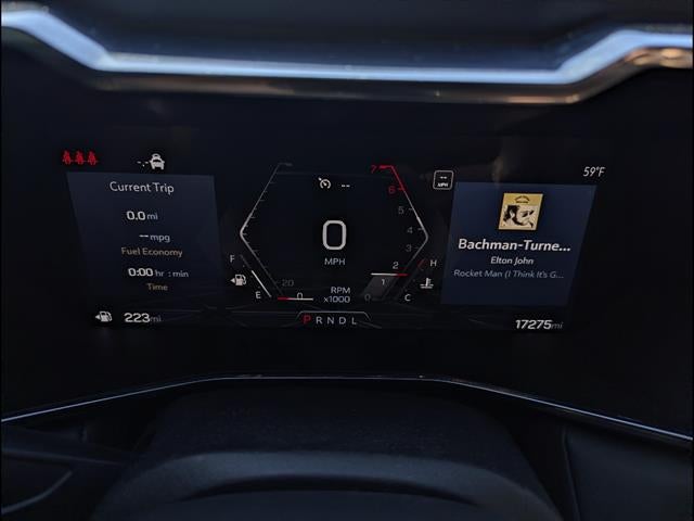 View vehicle photo 2