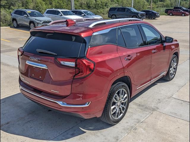 View vehicle photo 7