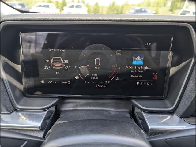 View vehicle photo 2
