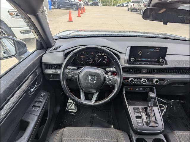 View vehicle photo 3
