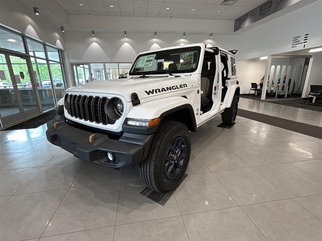 Bright White Clear-Coat Exterior Paint 2026 Jeep Wrangler SUV / Crossover Four-Wheel Drive 8-Speed Automatic