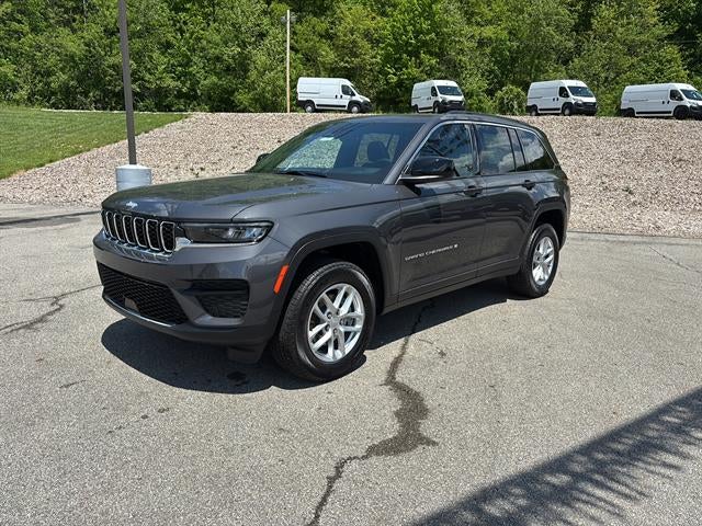 Baltic Gray Metallic Clear-Coat Exterior Paint 2026 Jeep Grand Cherokee SUV / Crossover Four-Wheel Drive 8-Speed Automatic