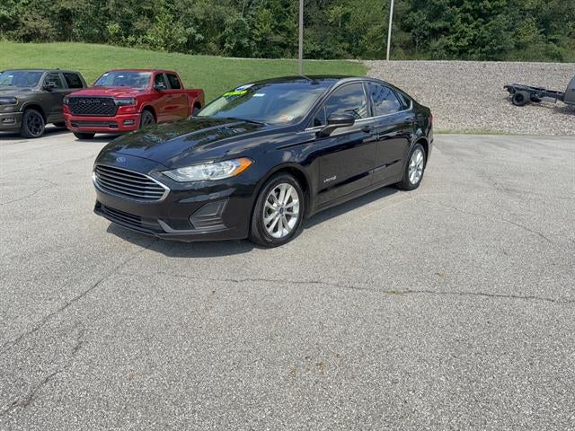  2019 Ford Fusion Hybrid SE FWD   