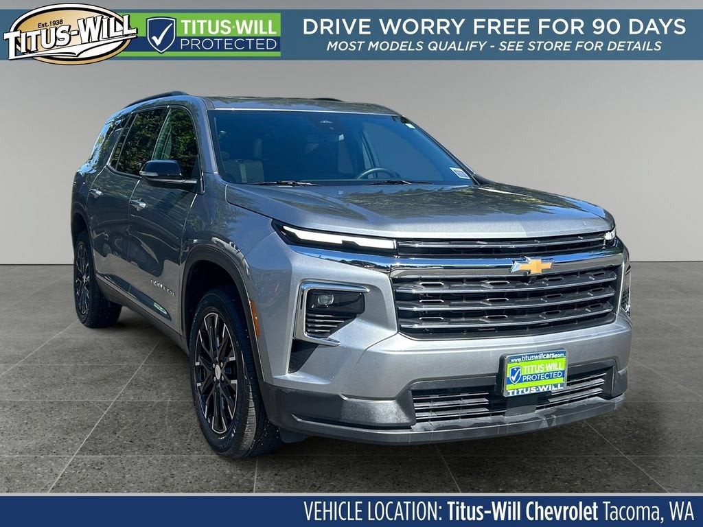 Sterling Gray Metallic 2025 Chevrolet Traverse SUV / Crossover Four-Wheel Drive Automatic