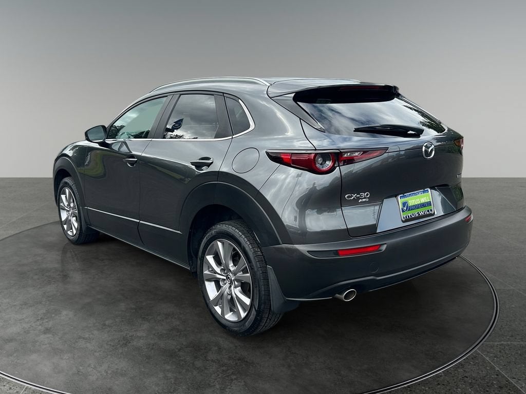 View vehicle photo 7