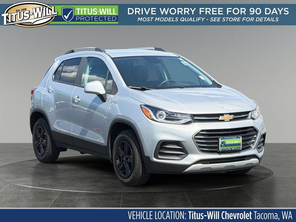 Silver Ice Metallic 2022 Chevrolet Trax SUV / Crossover All-Wheel Drive Automatic
